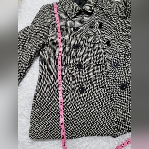 Reitmans 80% Wool Coat size medium - Picture 5 of 7